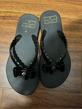 kate spade Black Bow Thong Sandals 7/8